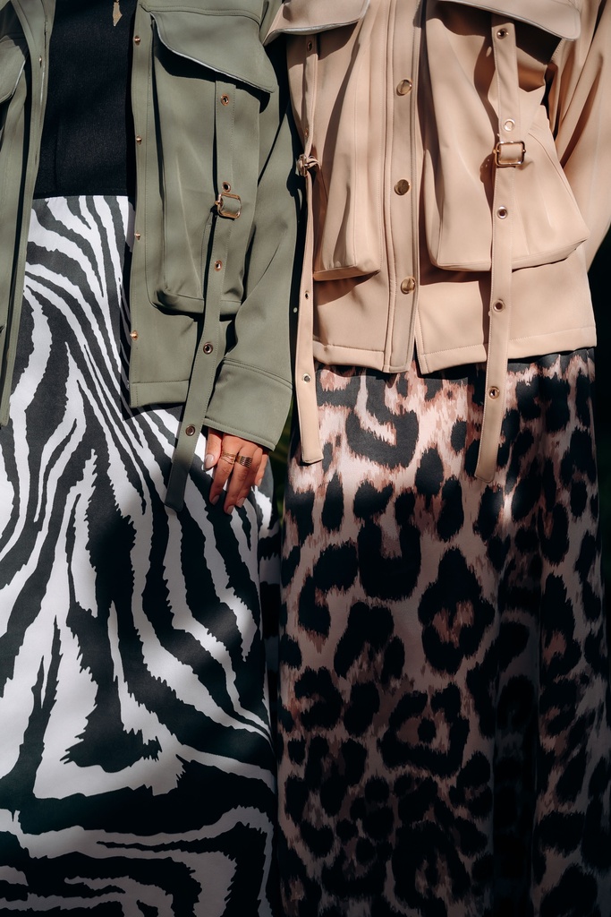 leopard skirt