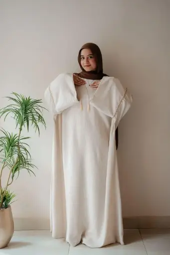 Layaly Abaya