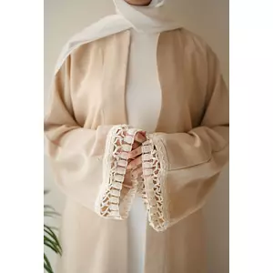 Bisan Abaya
