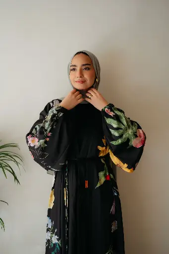 Nour Kimono