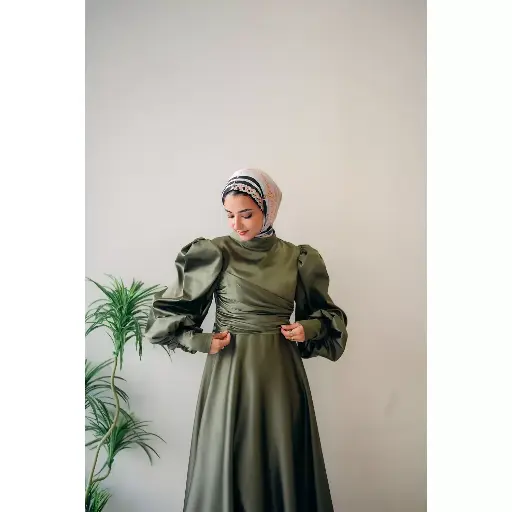 Side Twist Dress 